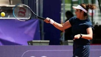 French Open: Sania Mirza-Lucie Hradecka win in opening round, Ramkumar Ramanathan loses