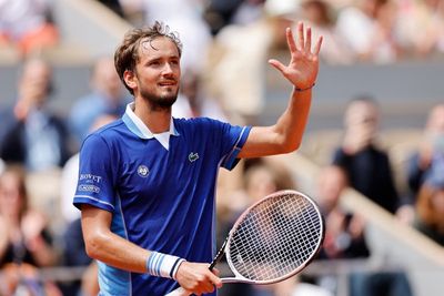 Daniil Medvedev is falling for the City of Love at French Open