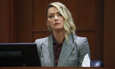 Amber Heard tells jury of death threats during trial as testimony ends