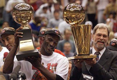 Joakim Noah shares his all-time Chicago Bulls starting five