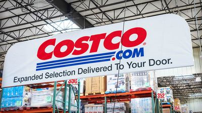 Costco Beats Q3 Sales Forecast, Membership Revenues Near $1 Billion