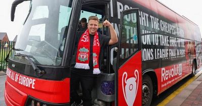 Football fan selling £1 travel fares to Champions League Final in Paris after buying UK's 'cheapest coach'