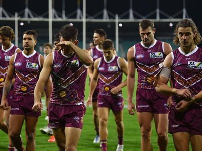 Steely-eyed Lions switched on for Giants