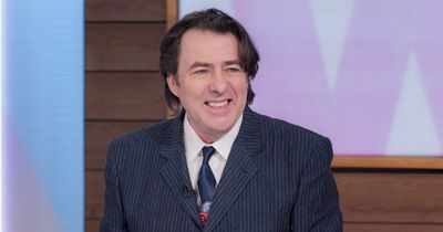 Jonathan Ross shares the thing that 'irritates' him about his looks as he reveals awkward encounter