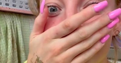 Waitress writes 'fit' customer a secret message on his coffee before unexpected twist