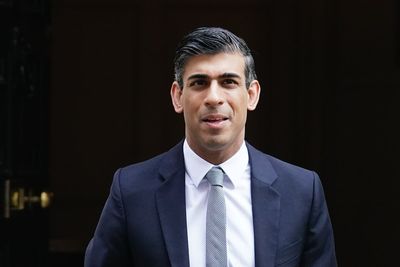 Rishi Sunak denies considering resignation over Partygate fine