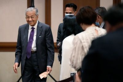 Ex-Malaysia PM: US-led trade group intended to isolate China