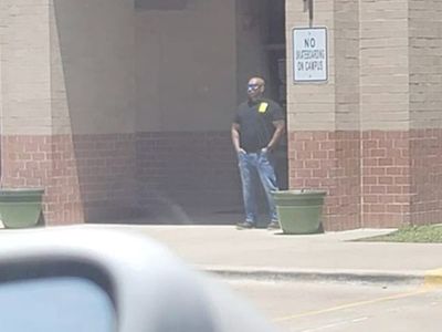 Texas father stands guard outside his daughter’s school in wake of Uvalde shooting: ‘I’m watching’