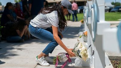 Meghan Markle visits Texas school memorial to pay her respects to 'community experiencing unimaginable grief'