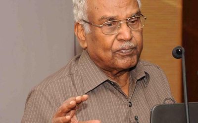 Teachers, colleagues pay rich tributes to M. Anandakrishnan