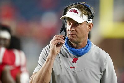 ‘Sustainable,’ ‘Professional sport’: 5 things Lane Kiffin said about NIL, NCAA