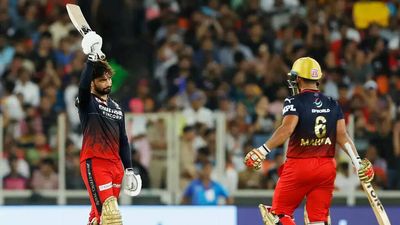 IPL 2022: Rajasthan Royals restrict Royal Challengers Bangalore to 157/8 in Qualifier 2