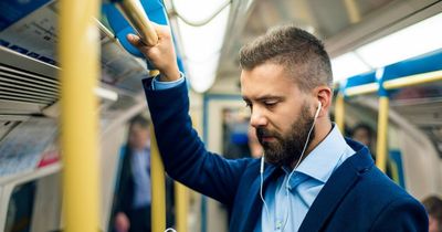 Three in four workers now travelling to work at least once a week, figures show