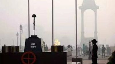 Iconic rifle, helmet at India Gate shifted to National War Memorial