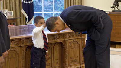 Barack Obama reunites with the boy who touched his head in iconic ‘Hair Like Mine’ photo