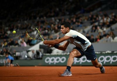 Alcaraz youngest man to reach French Open last 16 since 2006