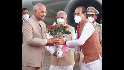 President Ram Nath Kovind arrives in Bhopal, to dedicate health projects in Madhya Pradesh