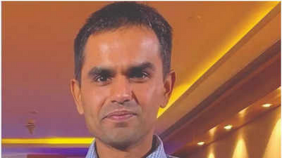 Sameer Wankhede and controversies: Fake raid & caste certificate, bar licence