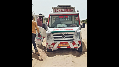 Rajasthan: Sand storm ‘buries’ roads in Jaisalmer, traffic affected