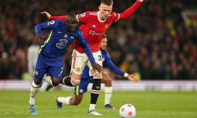 Manchester United consider bid for Chelsea’s N’Golo Kanté