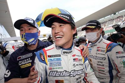 Super GT Suzuka: Bandoh team leads all-Toyota front row