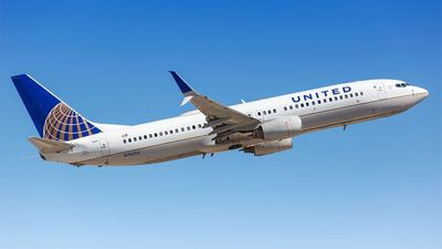 United Airlines Leads Five Stocks Breaking Resistance As Market Rebounds