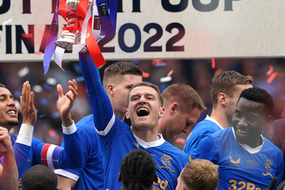 Clubs will be jealous of Rangers over Steven Davis position, says Ian Baraclough