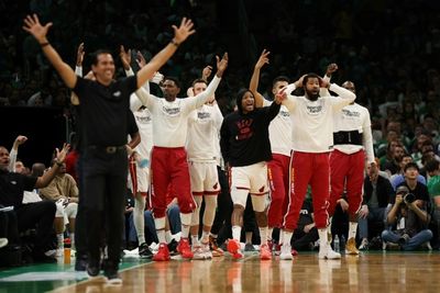 NBA fines Heat $25,000 for violating bench decorum rules