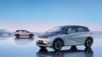 China: Plug-In Car Sales Amaze Despite Lockdown In April 2022