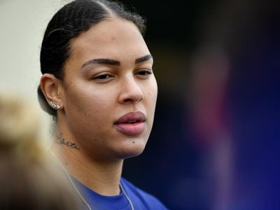 Cambage called Nigerians monkeys: report