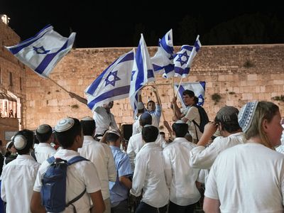 Unrest erupts at Jerusalem site ahead of nationalist march