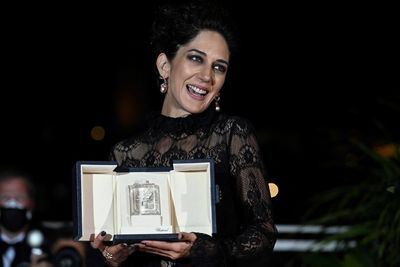 Iranian Zar Amir Ebrahimi wins best actress at Cannes