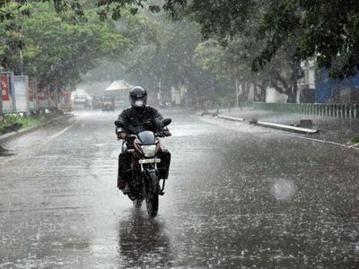 Monsoon knocks early in Kerala, state to get heavy rainfall for next 5 days