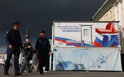 Indians in Russia send relief supplies for Russian soldiers