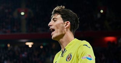 Manchester United transfer target Pau Torres breaks silence on Villarreal future