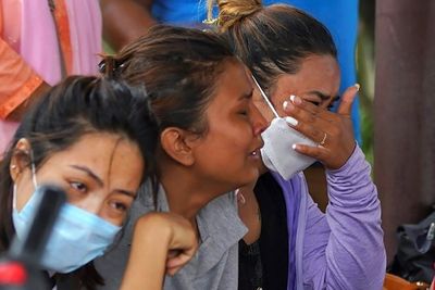 Search paused in Nepal for missing plane with 22 on board