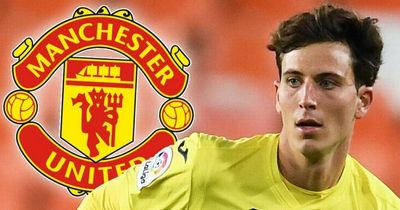 Pau Torres breaks silence on Man Utd transfer as agents 'arrive in UK' to wrap up deal