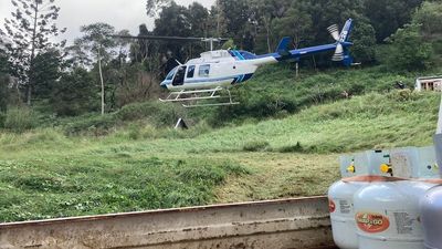 Huonbrook residents 'trapped in paradise' after floods wash away road in Byron hinterland