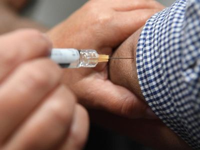 Victorians set to get free flu vaccination