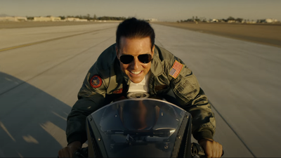 "Top Gun: Maverick" breaks Memorial Day weekend box office record