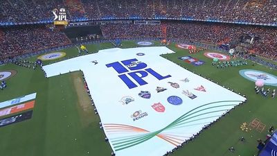 IPL 2022: BCCI enters Guinness Book of world records after display of world's largest cricket jersey