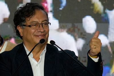 Ex-rebel, businessman to vie in Colombia presidential runoff