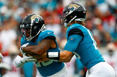 CBS Sports ranks Jags offensive skill players trio 22nd