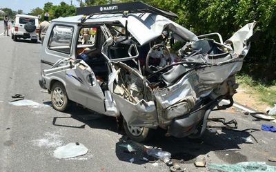 Six daily workers killed in accident in Guntur