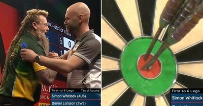Simon Whitlock checks out 150 with three bulls to win match and fans lose their minds