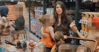 Mum praised for taking her nine children shopping completely by herself