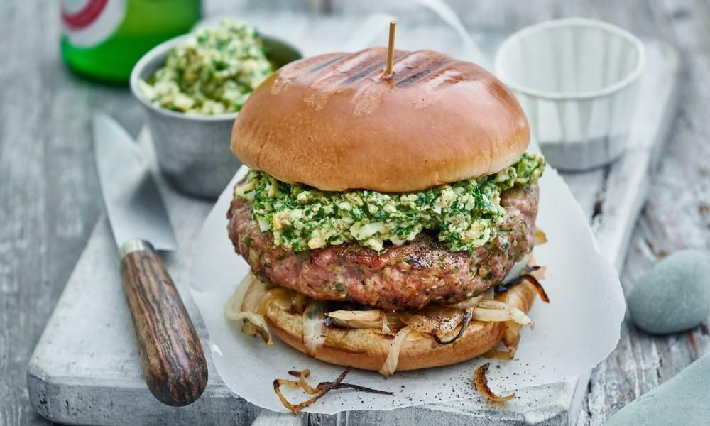 Tom Kerridge’s Recipe For Pork Burgers With Sauce…