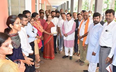 Karnataka Council polls: Union Minister campaigns for BJP candidate in Mysuru