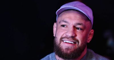 Conor McGregor appears to switch allegiance from Manchester United to Liverpool