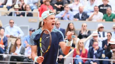 Rune dispatches Tsitsipas to reach last eight in his first French Open